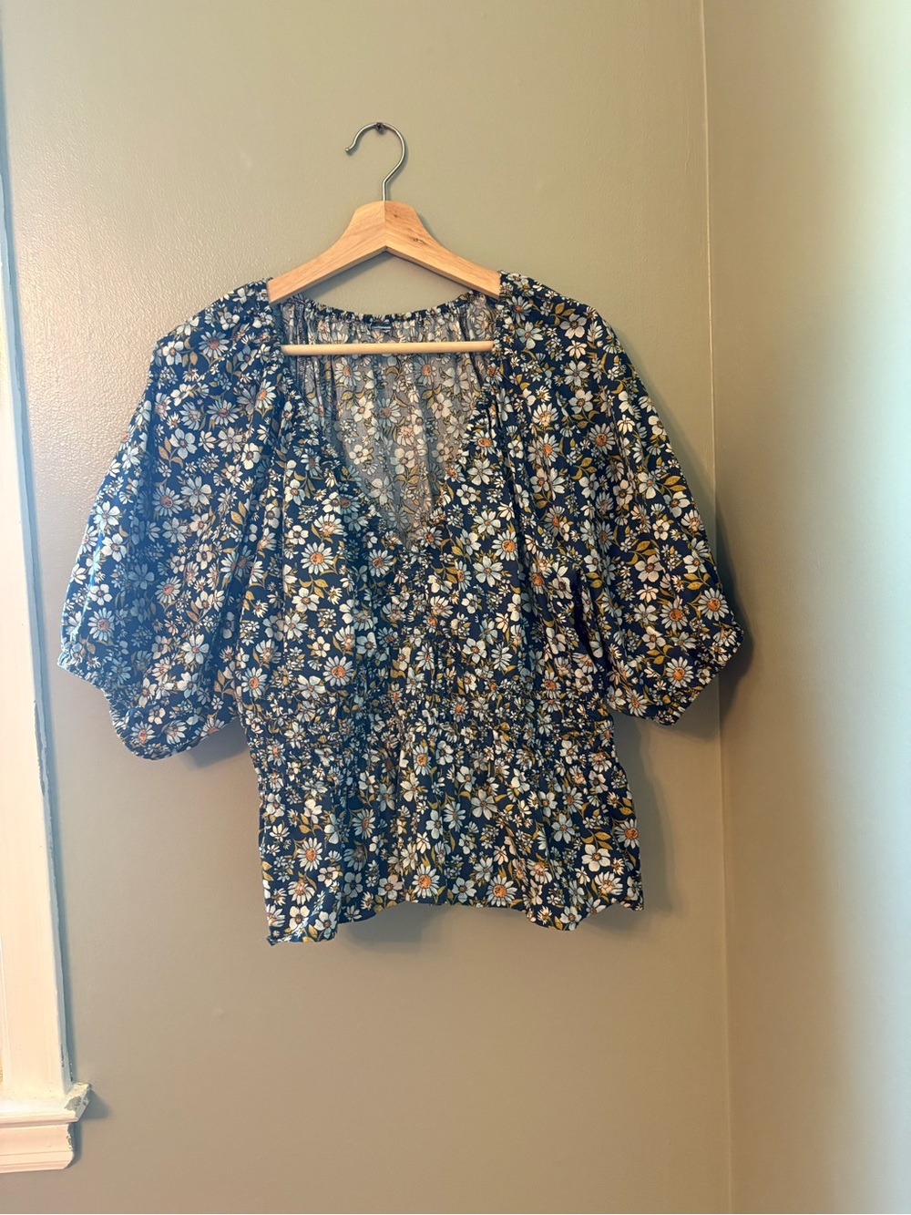 Women’s blue floral